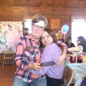 Meet your Posher, Sharon